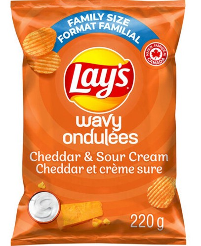 Lays Wavy Chddr&Srcrm 220g 2.2 g